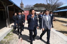 김완섭 환경부장관, 완주군 방문… ‘친환경 산업 모색’