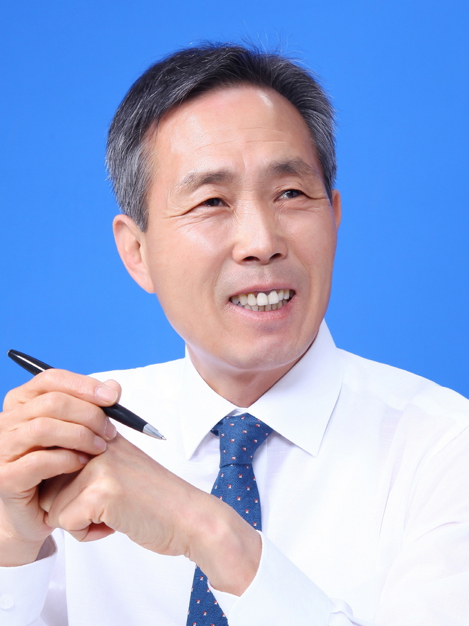 19일 전북 순창군체육회(회장 양영수 사진)에 따르면 2021년도부터 32개 회원종목단체를 이끌어 갈 종목별 회장 선출을 마쳤다고 밝혔다.(순창군체육회 제공)2021.1.19/타파인