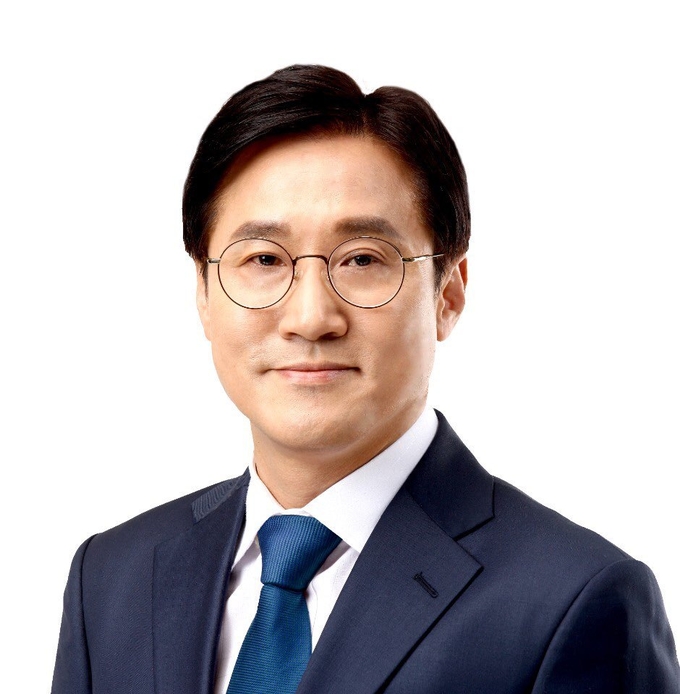 1일 더불어민주당 신영대 국회의원(사진)은 교육부 특별교부금 16억5500만원을 확보했다고 밝혔다. /타파인DB