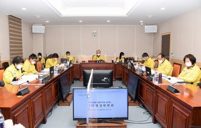 전북 남원시의회, 임시회 4차 업무보고 청취 후 질의. /남원시의회 제공
