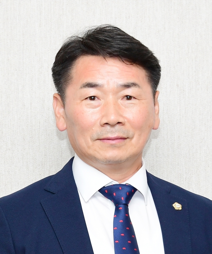 염봉섭 의원