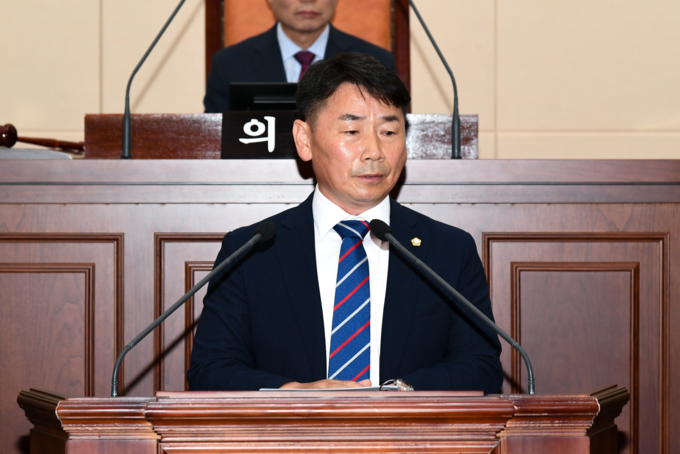 염봉섭 의원