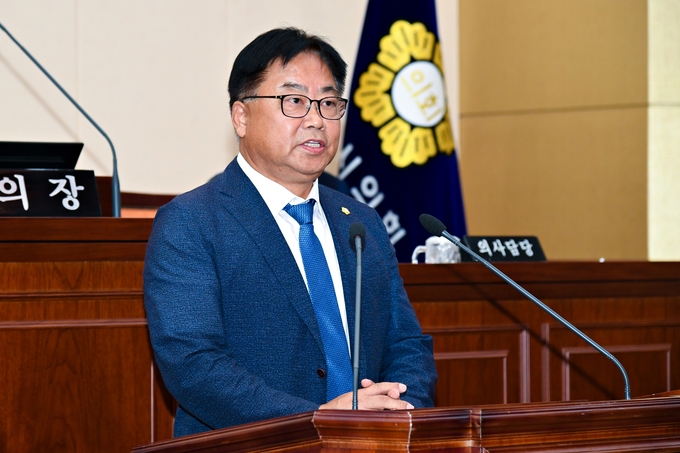윤지홍 의원