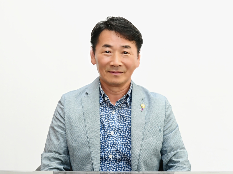 염봉섭 남원시의회 경산위원장