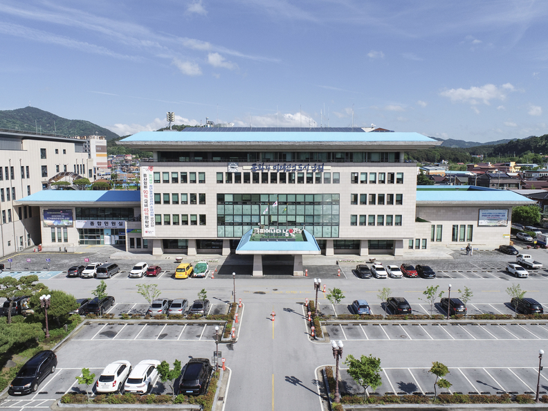 남원시청사