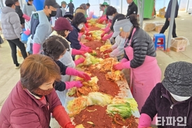 운봉농협, 취약계층 위한 ‘김장김치 나눔’으로 겨울 녹였다...10년째 이어진 온기